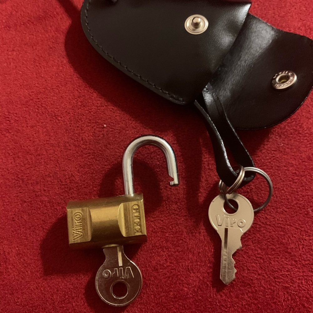 Vintage Gucci Viro Lock Copper